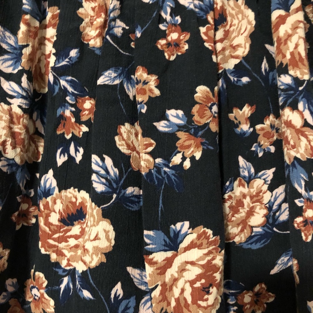 American Eagle Off the Shoulder Floral Top Size XS - Picture 6 of 7